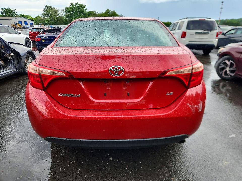 Продаж на аукціоні авто 2017 Toyota Corolla, vin: 2T1BURHEXHC808729, номер лоту: 57855046