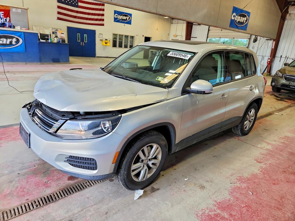 55609546 :رقم المزاد ، WVGBV3AX4DW069117 vin ، 2013 Volkswagen Tiguan مزاد بيع