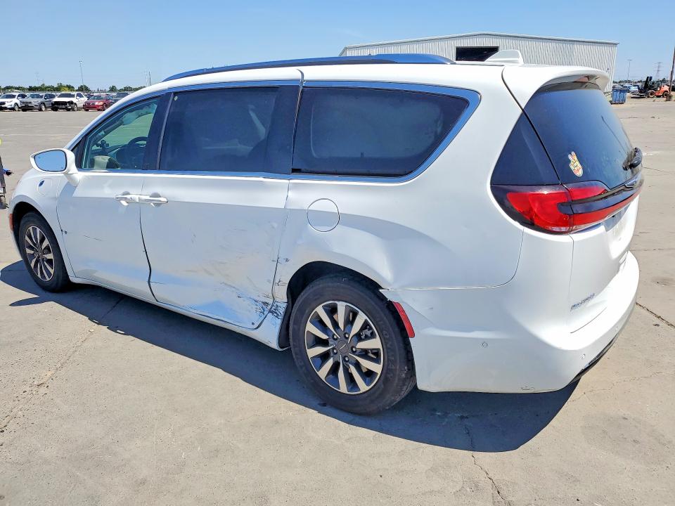 57597296 :رقم المزاد ، 2C4RC1L7XMR585873 vin ، 2021 Chrysler Pacifica مزاد بيع