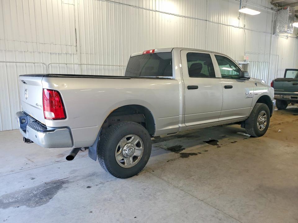 56487356 :رقم المزاد ، 3C6UR5CJ2EG139680 vin ، 2014 Ram 2500 مزاد بيع