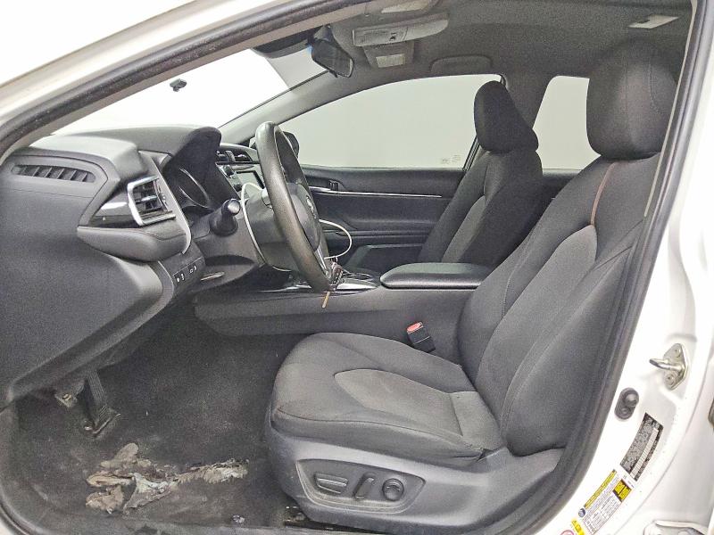 Продаж на аукціоні авто 2018 Toyota Camry, vin: 4T1B11HK1JU627961, номер лоту: 57929676