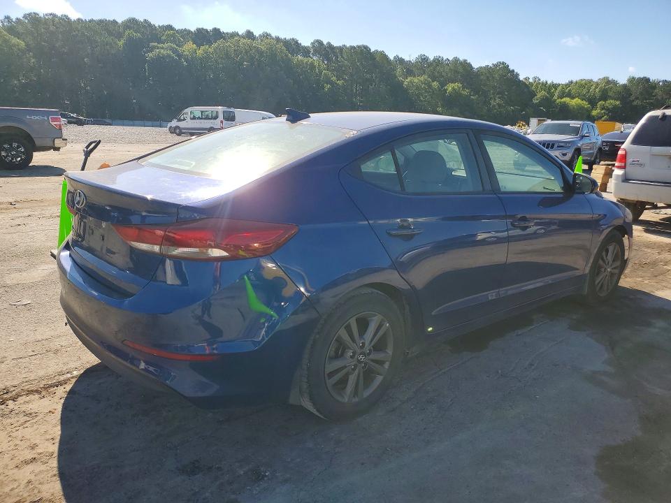 Продажа на аукционе авто 2018 Hyundai Elantra, vin: 5NPD84LF6JH332689, номер лота: 56422086