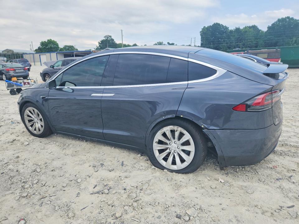 2020 Tesla Model X მანქანა იყიდება აუქციონზე, vin: 5YJXCBE20LF236813, აუქციონის ნომერი: 55777666