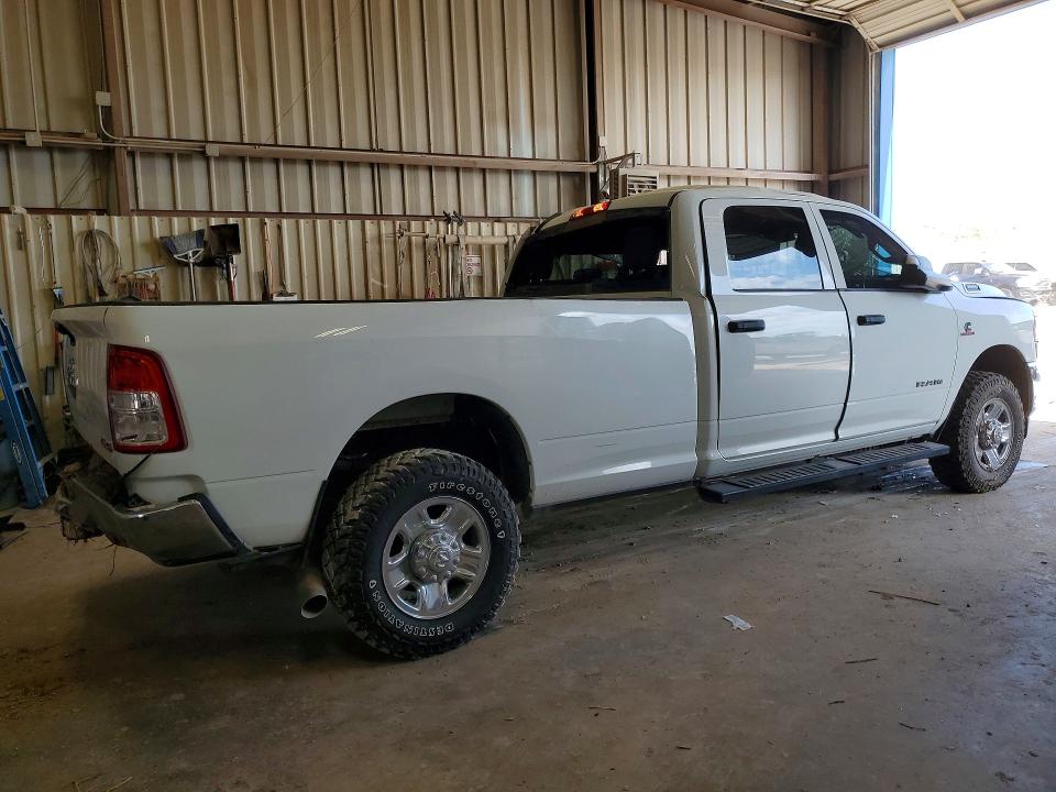 57049456 :رقم المزاد ، 3C63R3GL1NG303190 vin ، 2022 Ram 3500 مزاد بيع