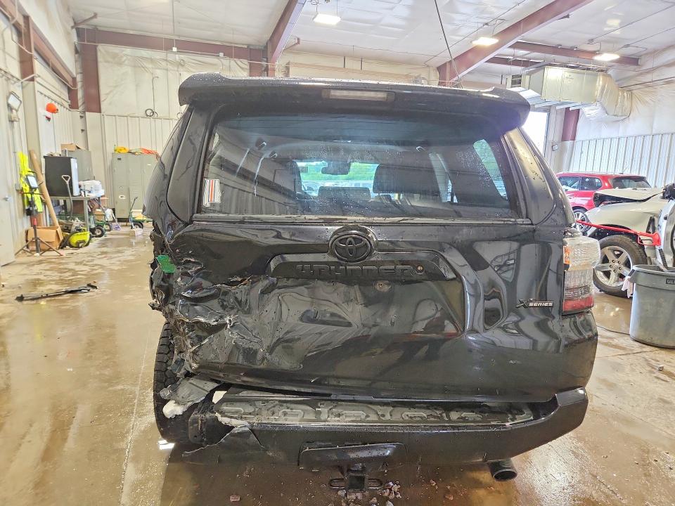 Продажа на аукционе авто 2021 Toyota 4runner, vin: JTEEU5JRXM5229956, номер лота: 57752376