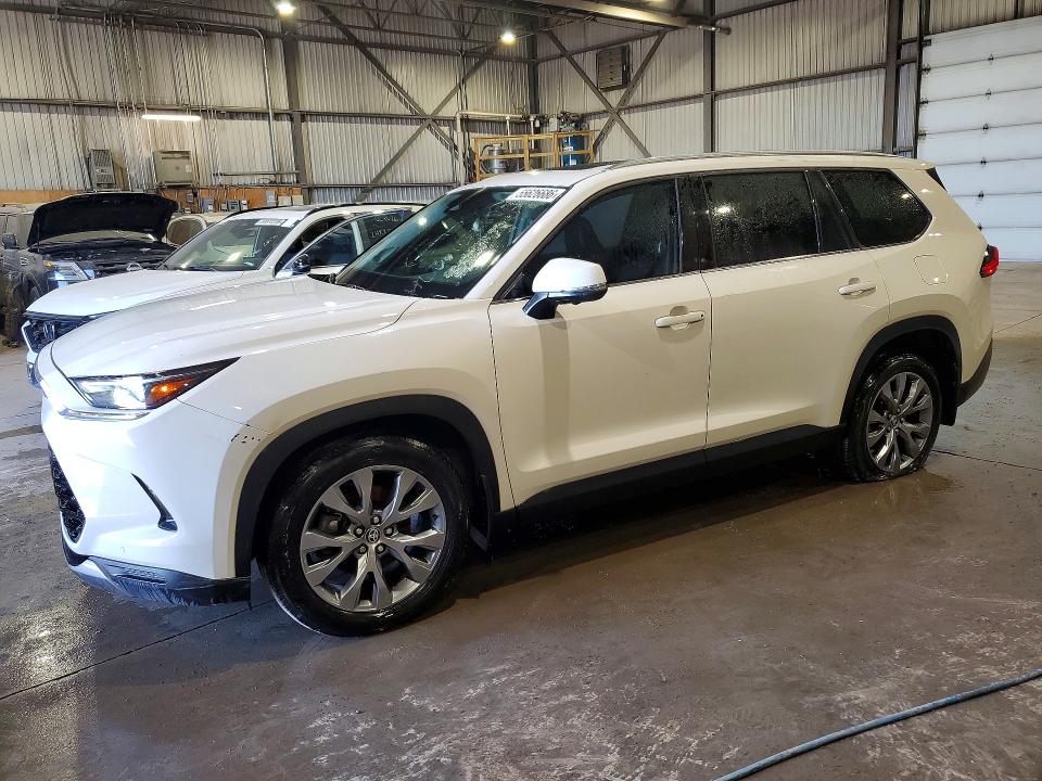 Продаж на аукціоні авто 2024 Toyota Grand Highlander, vin: 5TDAAAB52RS012743, номер лоту: 55626686