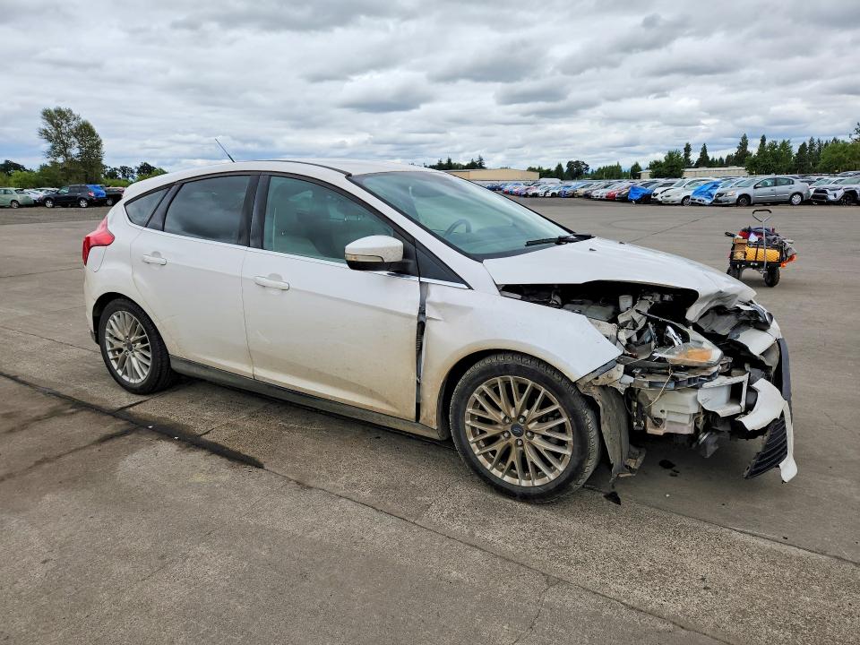 59535436 :رقم المزاد ، 1FAHP3M22CL423103 vin ، 2012 Ford Focus مزاد بيع