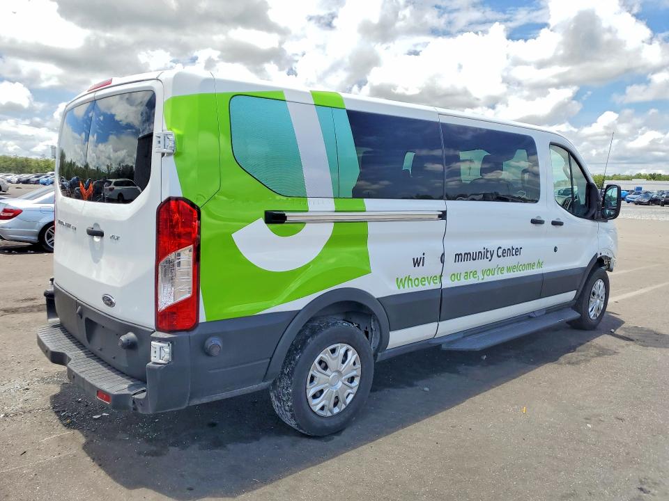 56986826 :رقم المزاد ، 1FBZX2YG3JKA91307 vin ، 2018 Ford Transit مزاد بيع