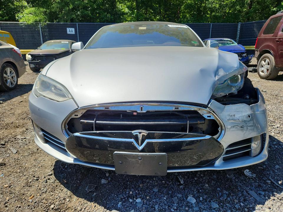 Aukcja sprzedaży 2015 Tesla Model S, vin: 5YJSA1E24FF113451, numer aukcji: 56090946