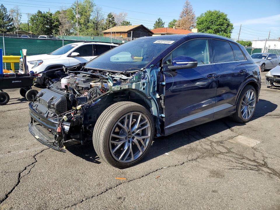 56331916 :رقم المزاد ، WA1LUBFZ8SP043833 vin ، 2025 Audi Q4 E-tron مزاد بيع