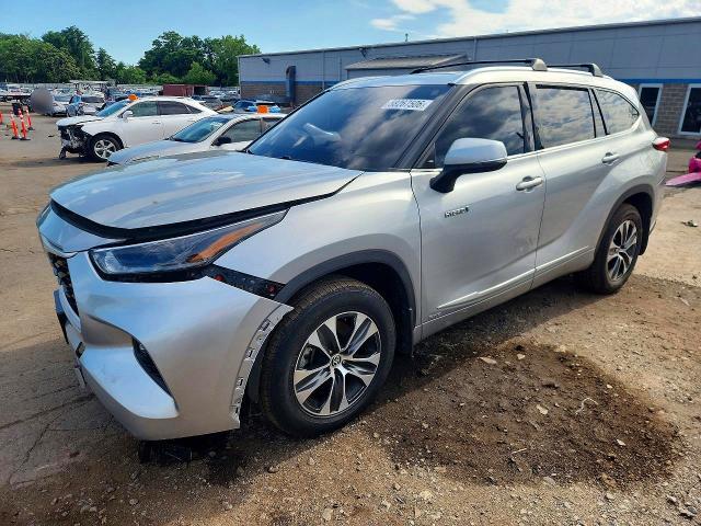 Auction sale of the 2021 Toyota Highlander, vin: 5TDGBRCH0MS519079, lot number: 58267506