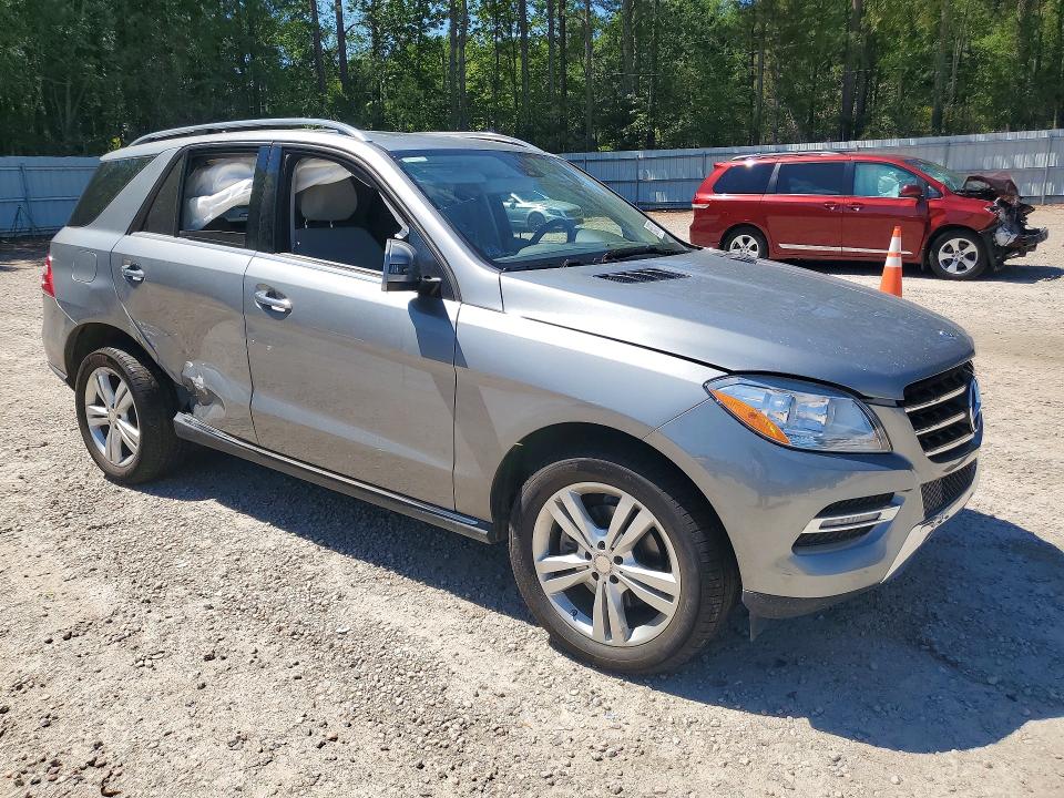 56467986 :رقم المزاد ، 4JGDA5HB6FA516296 vin ، 2015 Mercedes-benz Ml مزاد بيع