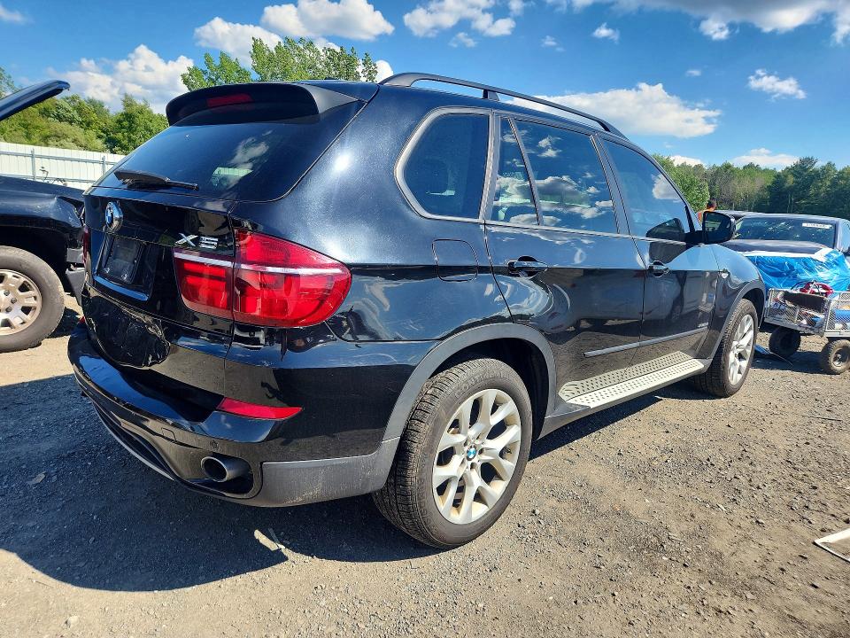 Продаж на аукціоні авто 2013 Bmw X5, vin: 5UXZV4C56D0B01803, номер лоту: 58561886