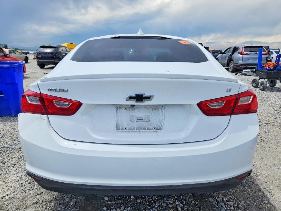 55812206 :رقم المزاد ، 1G1ZD5ST0JF240950 vin ، 2018 Chevrolet Malibu مزاد بيع