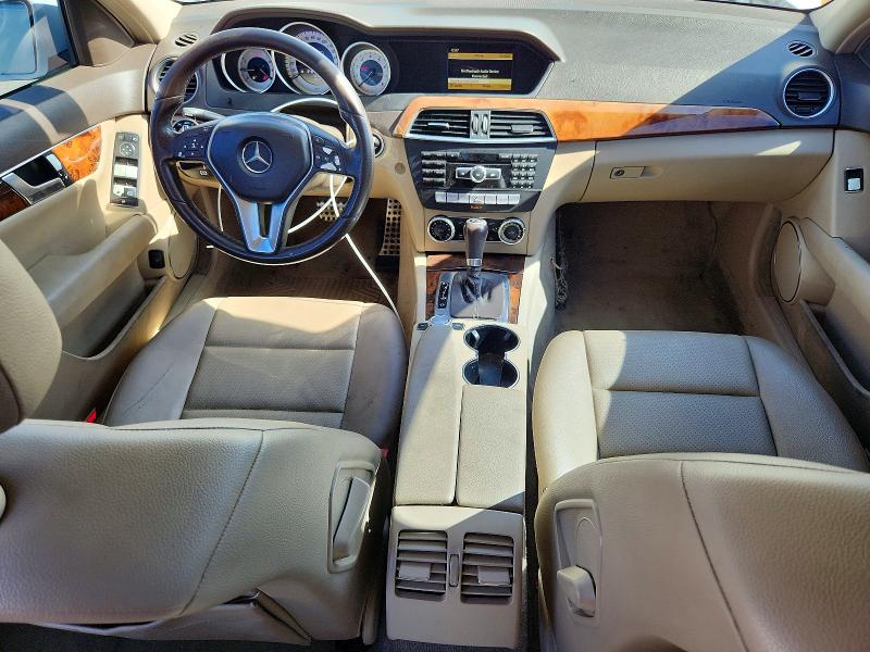 55994586 :رقم المزاد ، WDDGF4HB7CA682065 vin ، 2012 Mercedes-benz C مزاد بيع