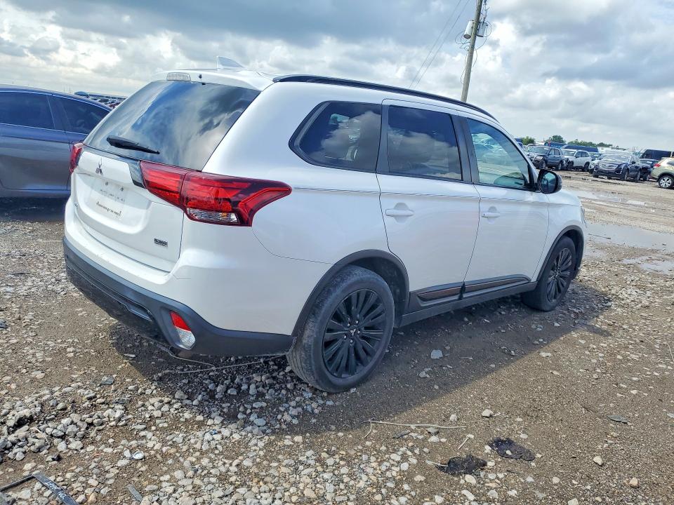 Продаж на аукціоні авто 2020 Mitsubishi Outlander, vin: JA4AZ3A33LZ030124, номер лоту: 55885346