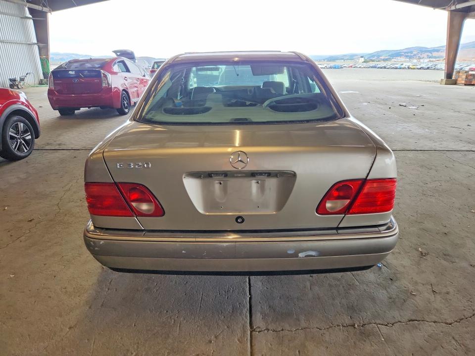 Aukcja sprzedaży 1999 Mercedes-benz E, vin: WDBJF65H3XA925766, numer aukcji: 57258946