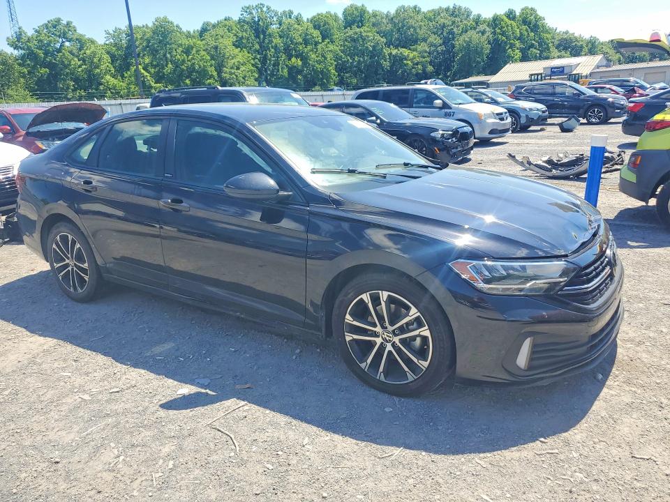 57307976 :رقم المزاد ، 3VWBM7BU1RM008928 vin ، 2024 Volkswagen Jetta مزاد بيع