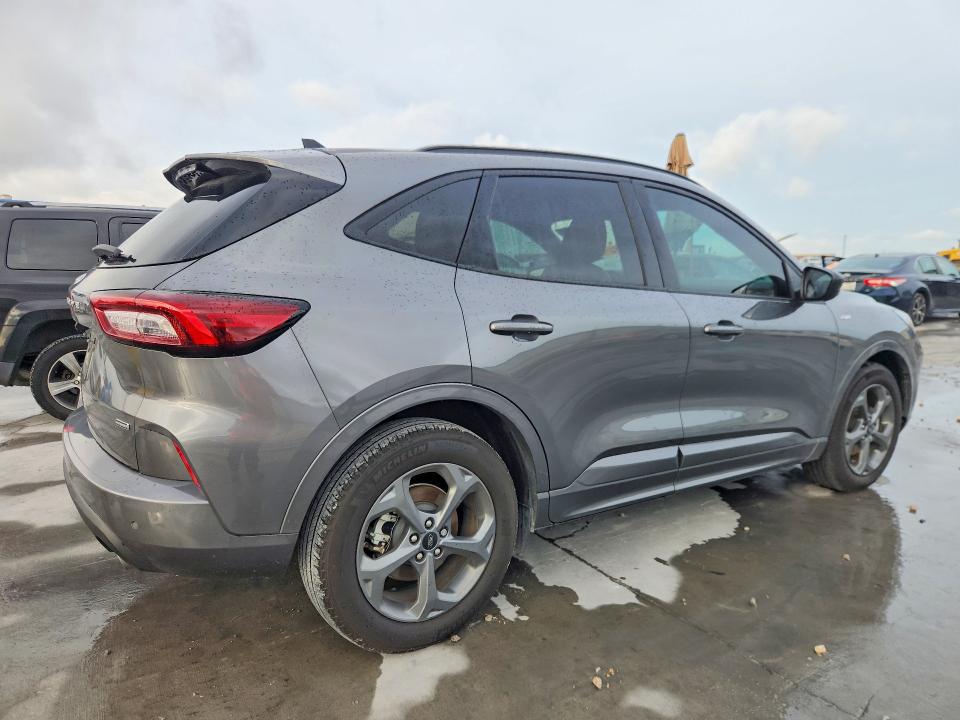 Продаж на аукціоні авто 2023 Ford Escape, vin: 1FMCU0MZ2PUB03073, номер лоту: 56402586