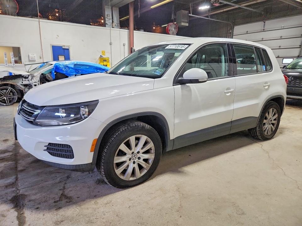 Продаж на аукціоні авто 2012 Volkswagen Tiguan, vin: WVGCV7AX7CW504710, номер лоту: 57710616