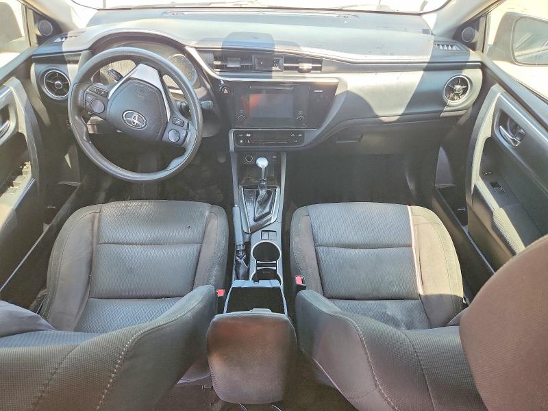 54878336 :رقم المزاد ، 5YFBURHE6HP709907 vin ، 2017 Toyota Corolla مزاد بيع