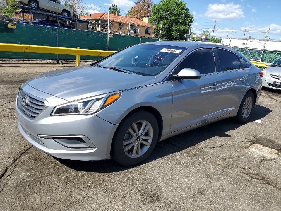 57084066 :رقم المزاد ، 5NPE24AF4HH457001 vin ، 2017 Hyundai Sonata مزاد بيع