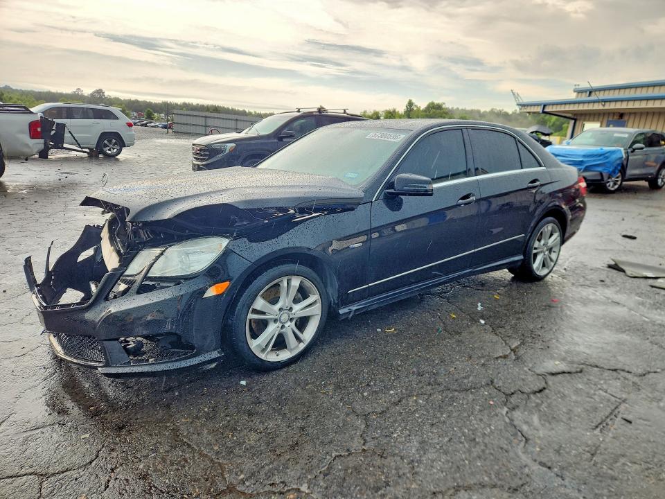 57300596 :رقم المزاد ، WDDHF5KB9CA546054 vin ، 2012 Mercedes-benz E مزاد بيع