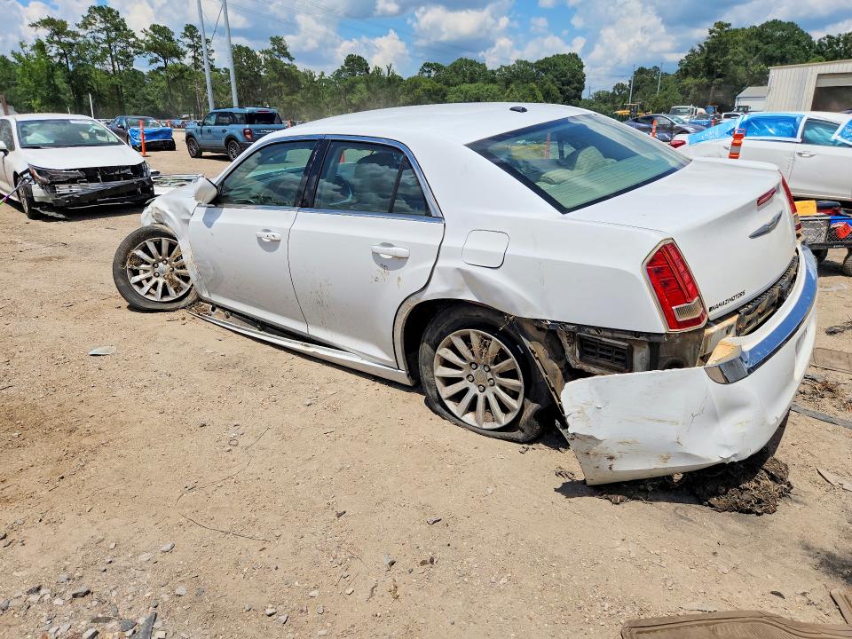 Продажа на аукционе авто 2014 Chrysler 300, vin: 2C3CCAAG0EH354646, номер лота: 56892486