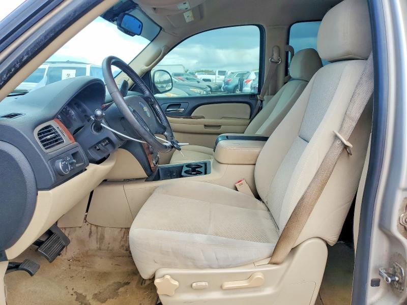 Продажа на аукционе авто 2008 Chevrolet Tahoe, vin: 1GNFC13078J213690, номер лота: 57175246
