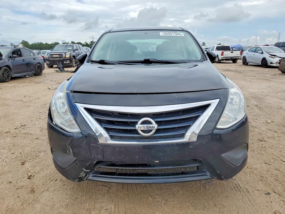 56601586 :رقم المزاد ، 3N1CN7AP0HL880864 vin ، 2017 Nissan Versa مزاد بيع