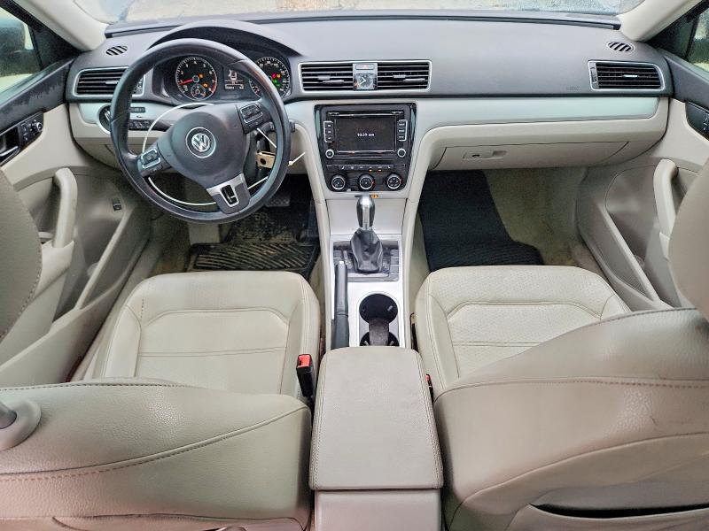 Продажа на аукционе авто 2013 Volkswagen Passat, vin: 1VWBH7A33DC028217, номер лота: 57031216