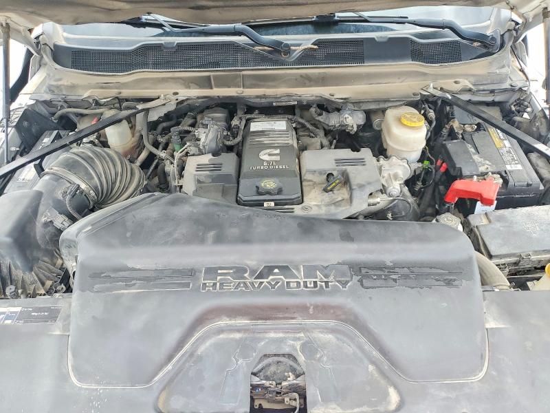 55964166 :رقم المزاد ، 3C63RRGL1NG376725 vin ، 2022 Ram 3500 مزاد بيع