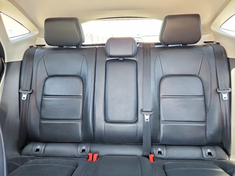 55832066 :رقم المزاد ، SADFJ2FX1J1Z32005 vin ، 2018 Jaguar E-pace مزاد بيع