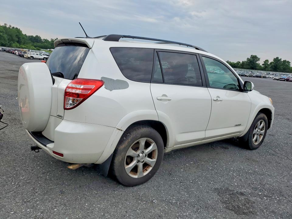 57717746 :رقم المزاد ، 2T3DK4DV4BW046647 vin ، 2011 Toyota Rav4 مزاد بيع