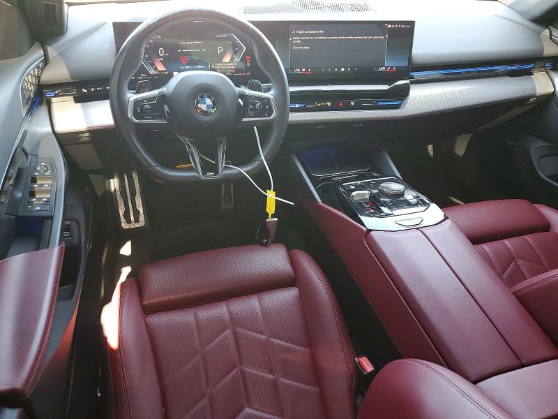 57149546 :رقم المزاد ، WBA43FJ00RCS32245 vin ، 2024 Bmw 530 مزاد بيع