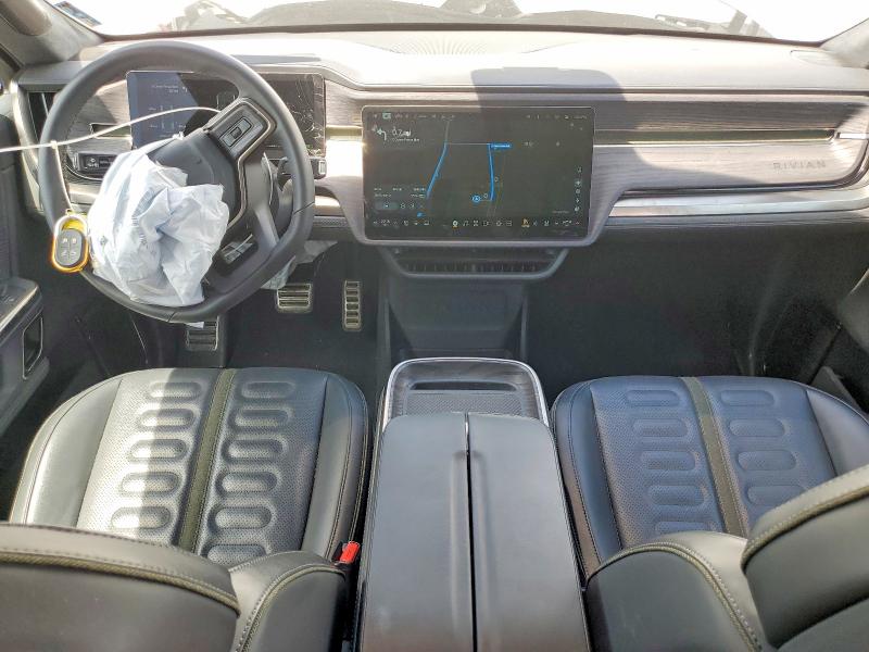2024 Rivian R1s მანქანა იყიდება აუქციონზე, vin: 7PDSGABAXRN043642, აუქციონის ნომერი: 55726536