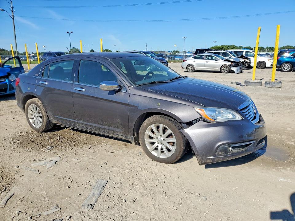 2014 Chrysler 200 მანქანა იყიდება აუქციონზე, vin: 1C3CCBCG6EN193066, აუქციონის ნომერი: 57617796