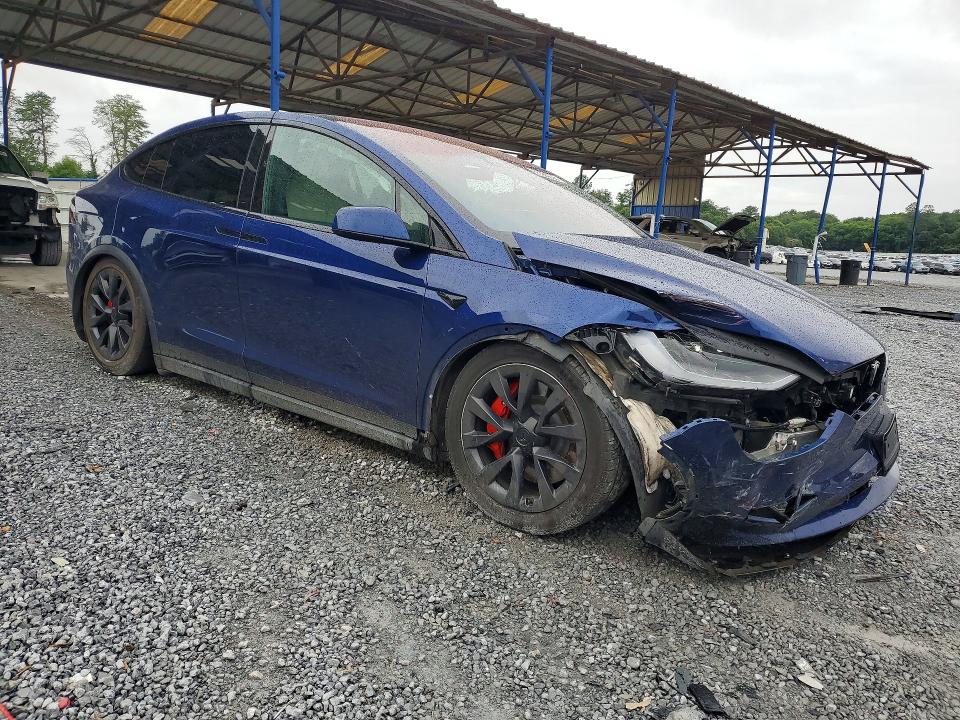 56335636 :رقم المزاد ، 7SAXCBE67PF383089 vin ، 2023 Tesla Model X مزاد بيع