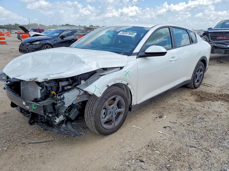 59347686 :رقم المزاد ، 3KPFT4DE9TE277563 vin ، 2026 Kia K4 مزاد بيع