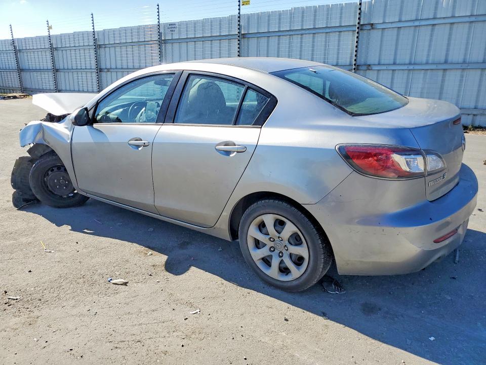 Продажа на аукционе авто 2013 Mazda 3, vin: JM1BL1TG2D1734654, номер лота: 56622166