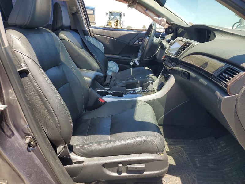 58472396 :رقم المزاد ، 1HGCR2F87GA088210 vin ، 2016 Honda Accord مزاد بيع