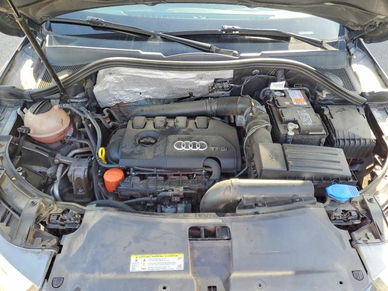 Продажа на аукционе авто 2015 Audi Q3, vin: WA1GFCFSXFR012081, номер лота: 56166556