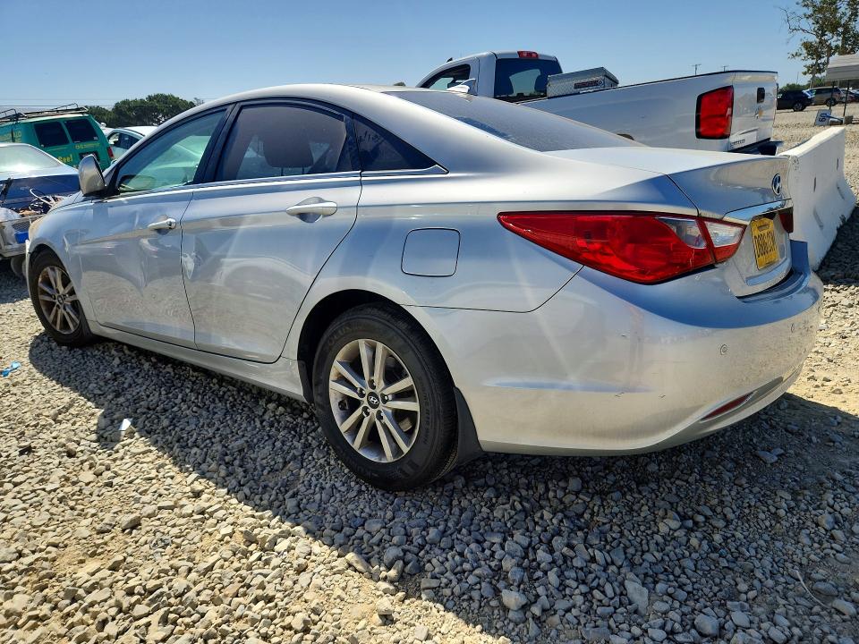 56530606 :رقم المزاد ، 5NPEB4AC7CH416358 vin ، 2012 Hyundai Sonata مزاد بيع