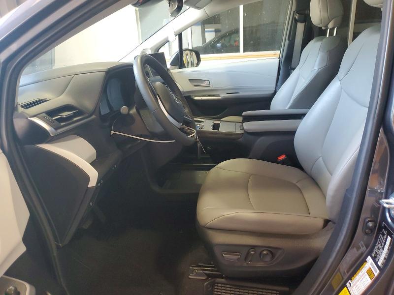 59272516 :رقم المزاد ، 5TDJSKFC1SS183274 vin ، 2025 Toyota Sienna مزاد بيع