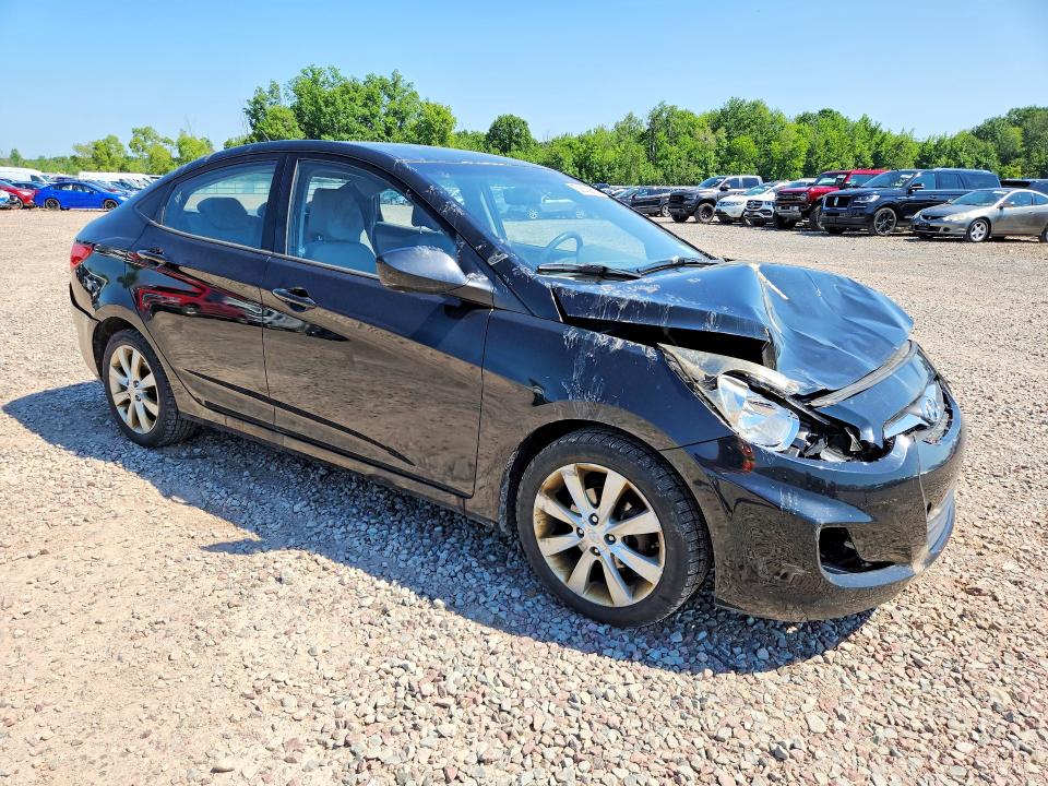 2013 Hyundai Accent მანქანა იყიდება აუქციონზე, vin: KMHCU4AE4DU576476, აუქციონის ნომერი: 58652856
