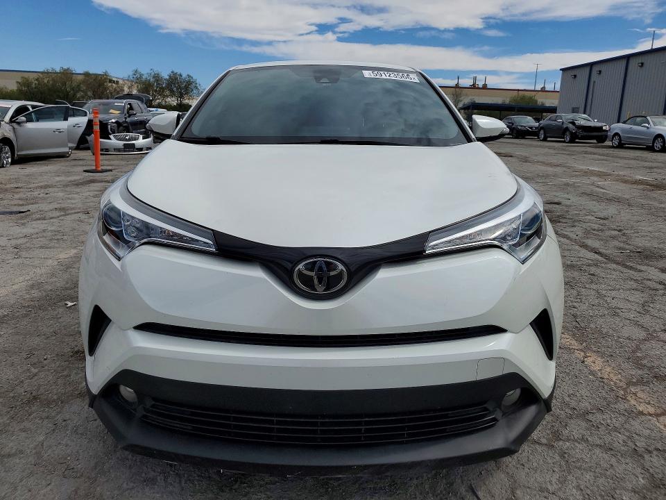 Продаж на аукціоні авто 2018 Toyota C-hr, vin: NMTKHMBX5JR029428, номер лоту: 59123566