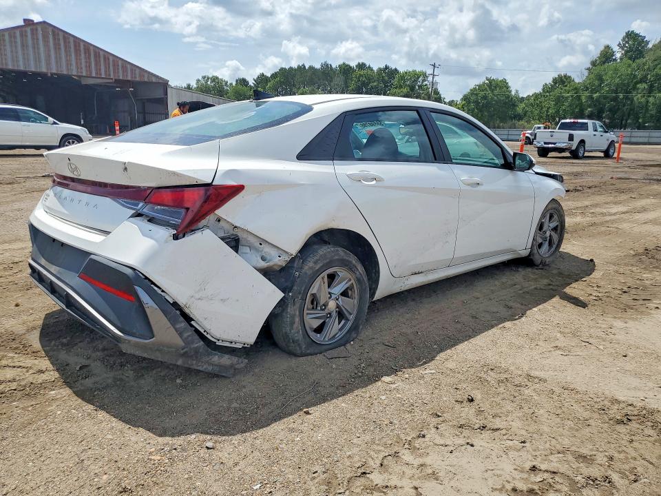 2024 Hyundai Elantra მანქანა იყიდება აუქციონზე, vin: KMHLL4DG7RU723476, აუქციონის ნომერი: 55598786