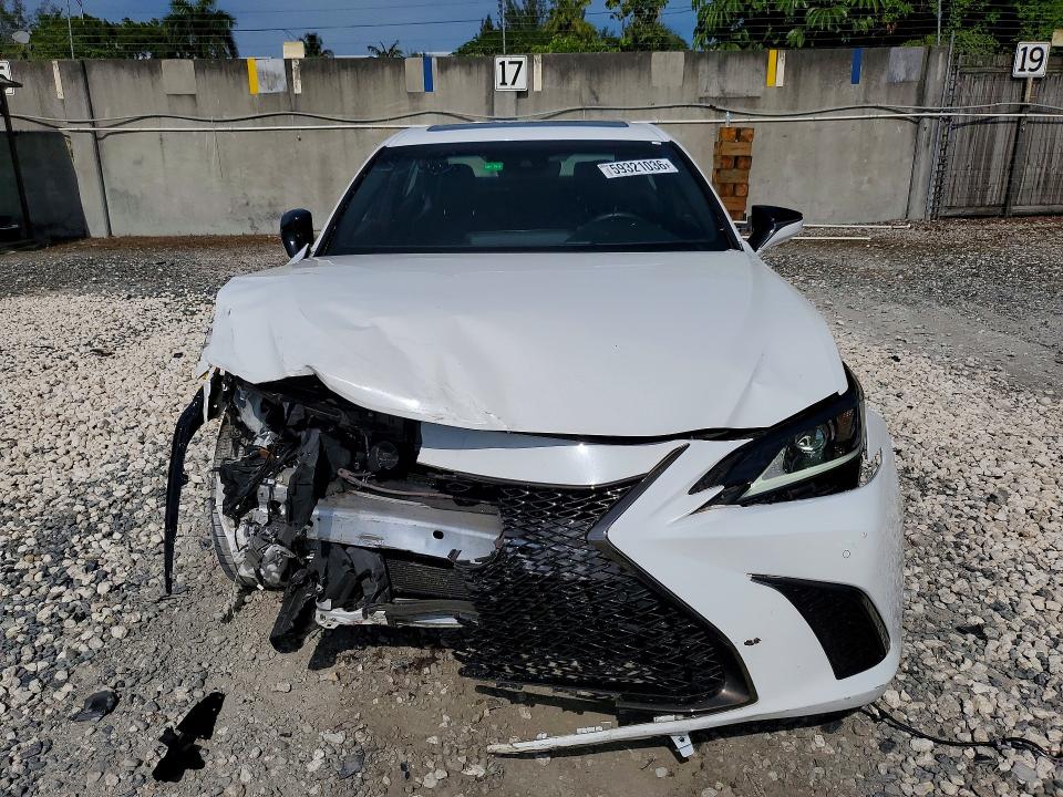 2020 Lexus Es მანქანა იყიდება აუქციონზე, vin: 58AGZ1B19LU073563, აუქციონის ნომერი: 59321036