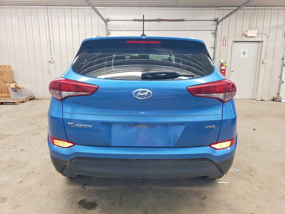 56398656 :رقم المزاد ، KM8J3CA45GU082899 vin ، 2016 Hyundai Tucson مزاد بيع