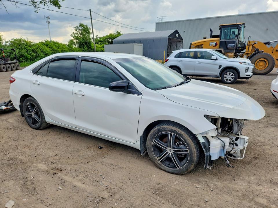 57639506 :رقم المزاد ، 4T1BF1FK4GU588554 vin ، 2016 Toyota Camry مزاد بيع